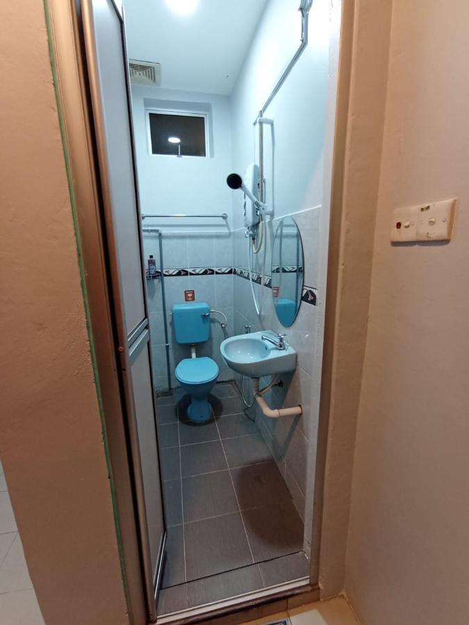 D Layaran Kuantan Lpt Exit 833酒店 外观 照片