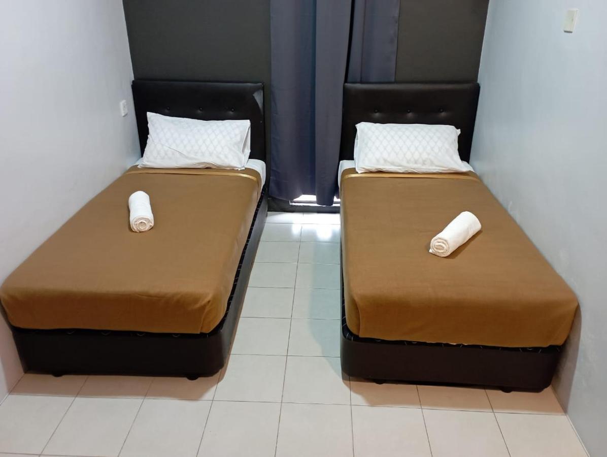 D Layaran Kuantan Lpt Exit 833酒店 外观 照片